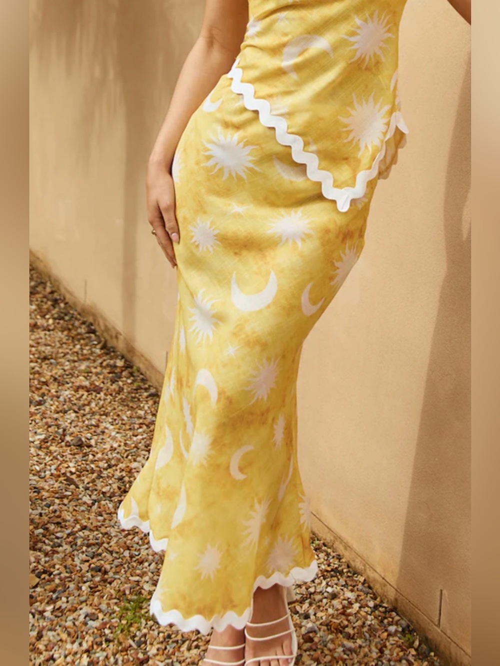 Hello Molly REACH THE STARS MAXI SKIRT YELLOW Sz Small